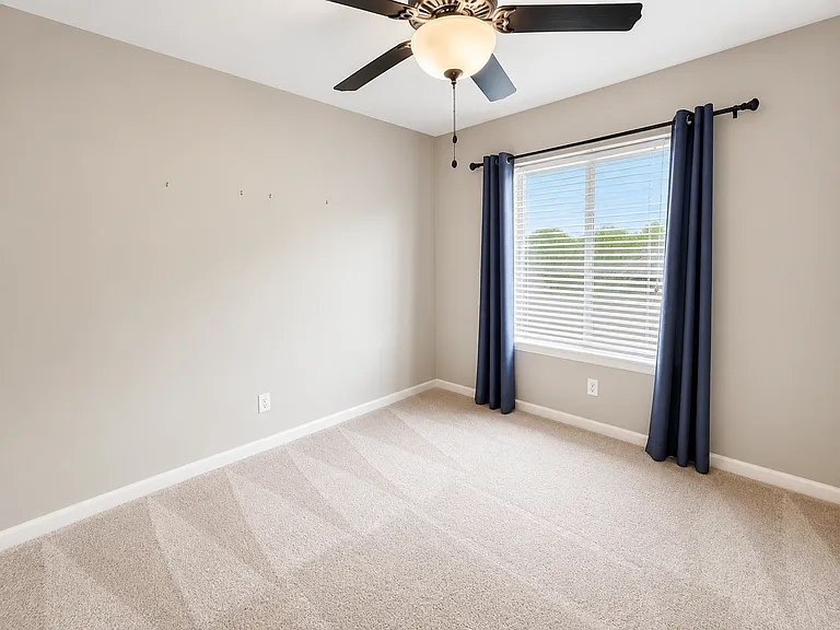 289 Honeysuckle Way — Photo 15