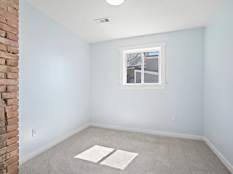 1107 Brabec St — Photo 18