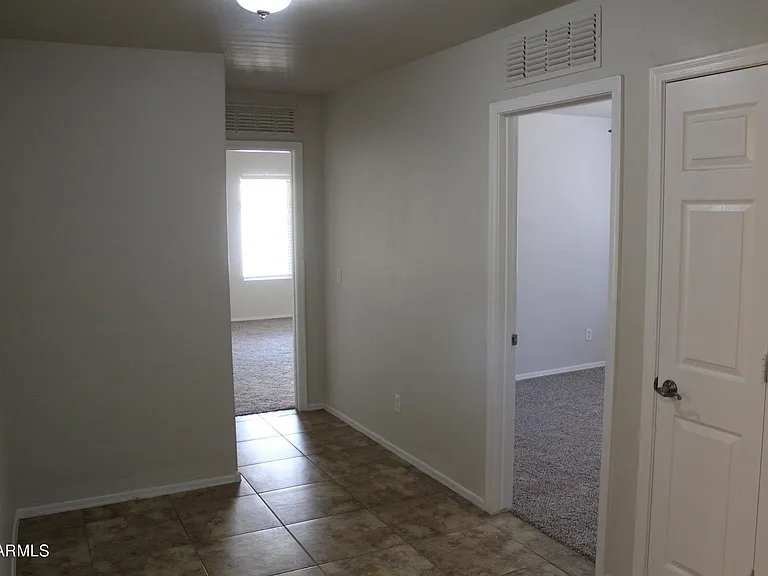 43410 W Wild Horse Trl — Photo 20