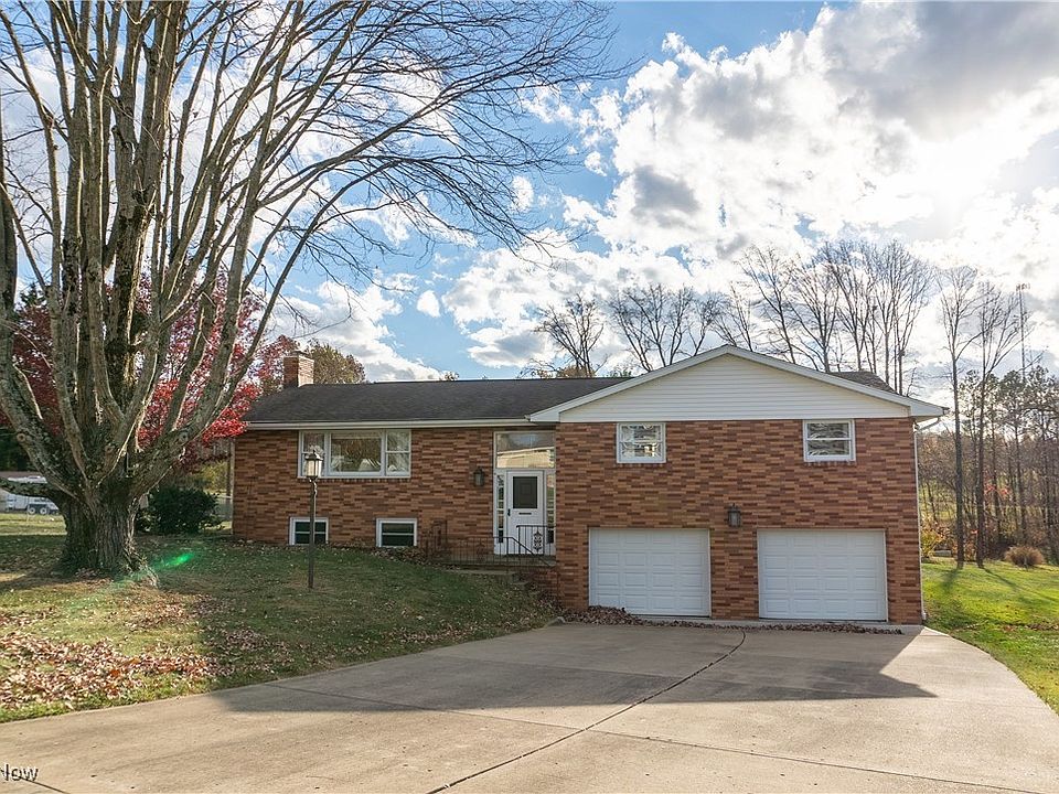 1st image of 2630 Ivy Cir