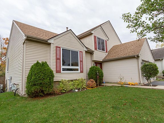 2nd image of 681 Anderson Dr