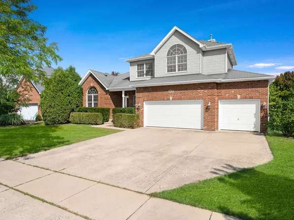 405 Sudbury Cir, Oswego, IL 60543