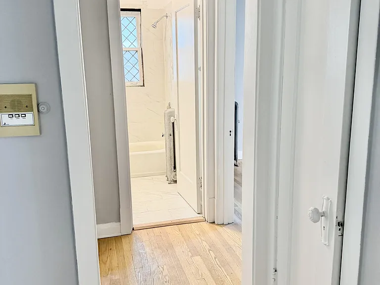 1350 W Hood Ave #2 — Photo 12