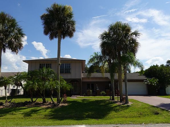 8 Felicia Ct