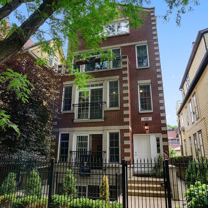 1st image of 1137 W Wrightwood Ave #2