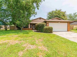9008 Cayman Ln, Pensacola, FL 32506