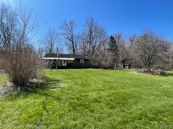 2nd image of 5447 Rensselear Dr