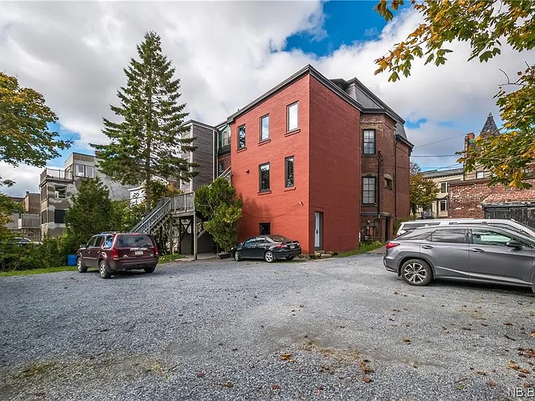 70 Orange St — Photo 47