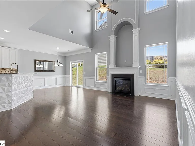 201 Portland Falls Dr — Photo 10