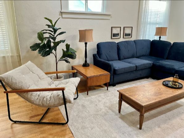 (undisclosed Address)