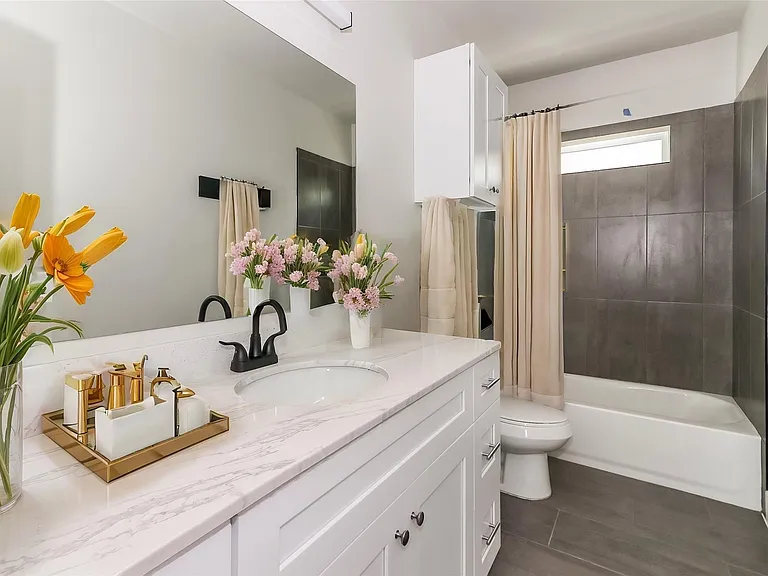7806 Clearview St #25 — Photo 7