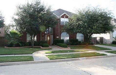 1st image of 3223 York Dr