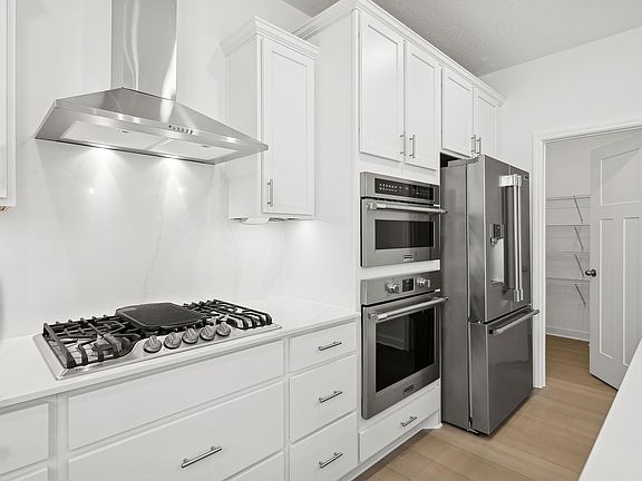7th image of this home