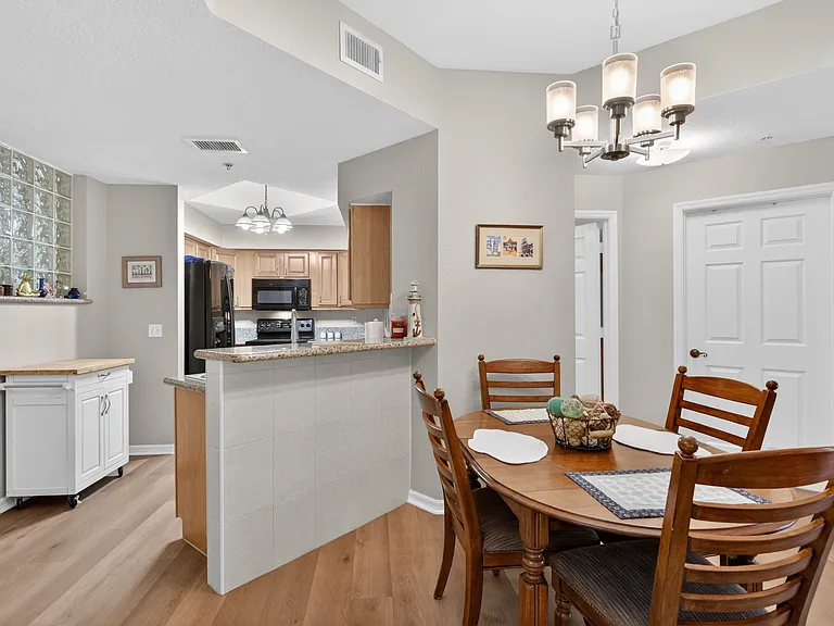 12505 McGregor Blvd #113 — Photo 8