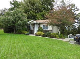 477 Chicora Rd, Butler, PA 16001