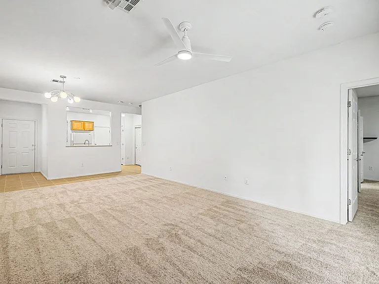 2539 Evening Twilight Ave — Photo 4