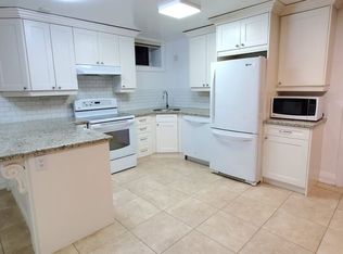 458 Crawford St, Toronto, ON M6G3J6