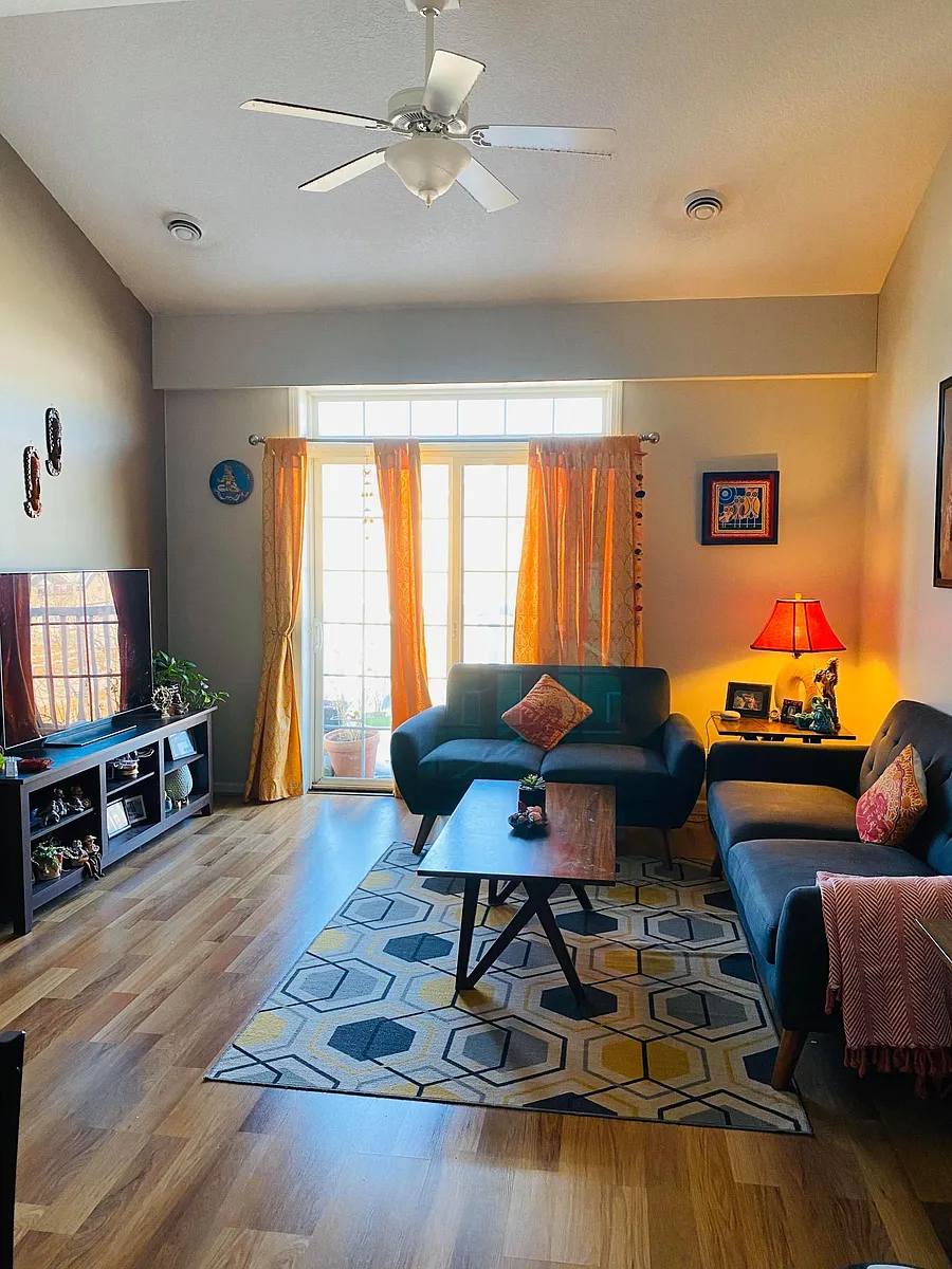 Building Photo - 4510 Twain Cir #304