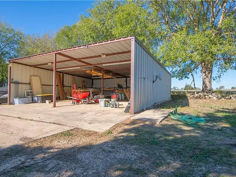 12802 County Line Rd — Photo 27
