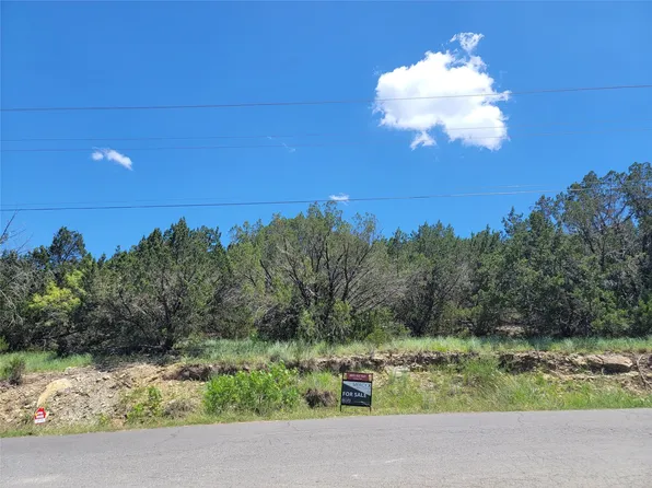 2203 Christine Dr, Granbury, TX 76048