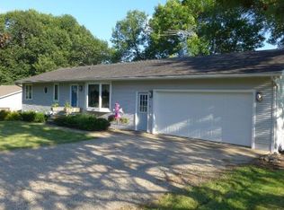 205 E Crosstown Rd, Ellsworth, WI 54011