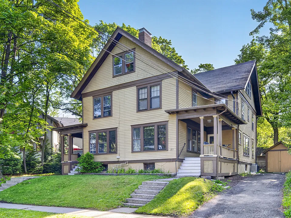 303 Wyckoff Ave