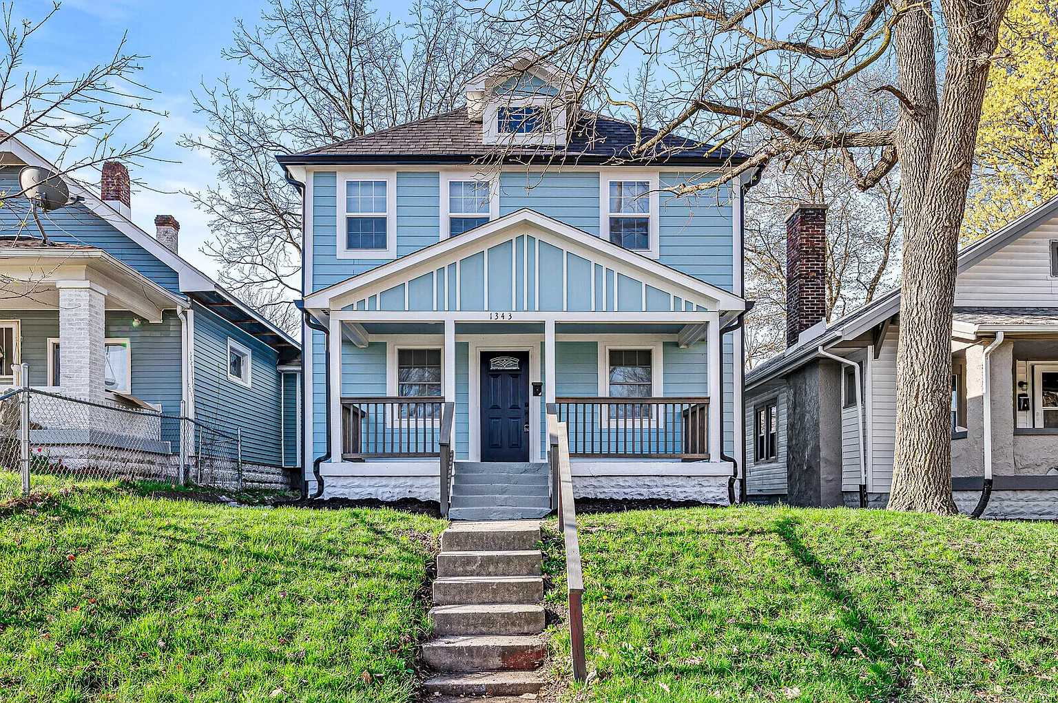 1343 W Roache St photo 1