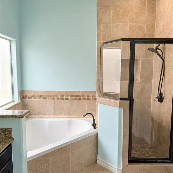 1805 Queens Ave — Photo 14