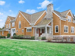 2 Seagate Rd, Darien, CT 06820