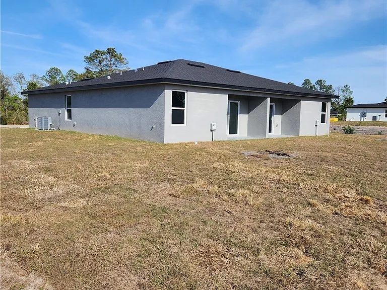 6918 Dickinson Dr — Photo 3