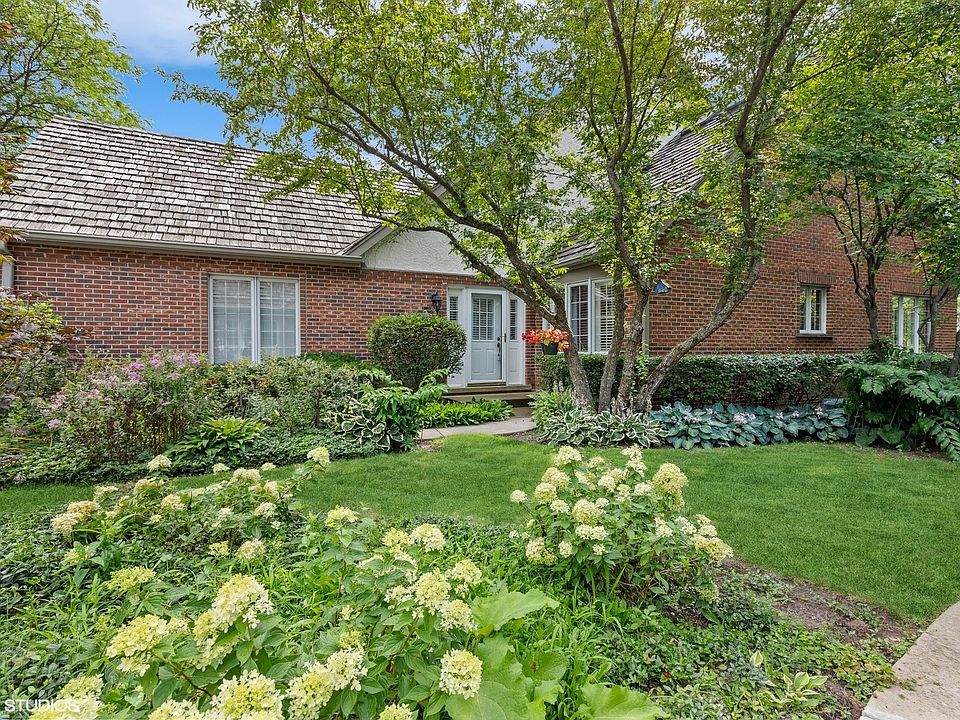 1st image of 1172 Lynette Dr #1172