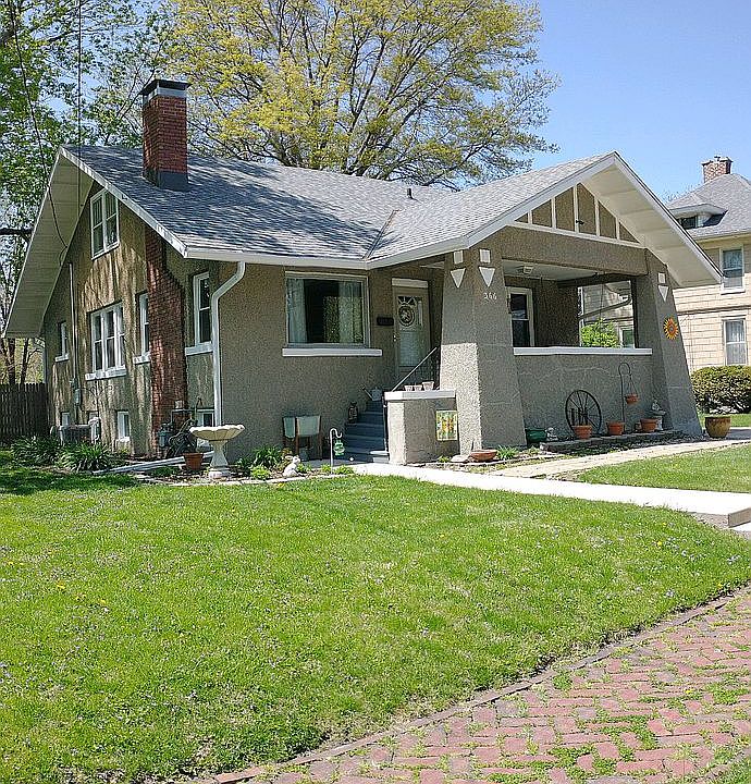 1st image of 366 Jefferson St