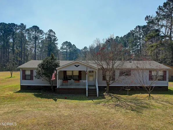 3339 Lewis Loop Road SE, Bolivia, NC 28422