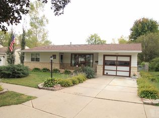 1304 E Hammond St, Red Oak, IA 51566