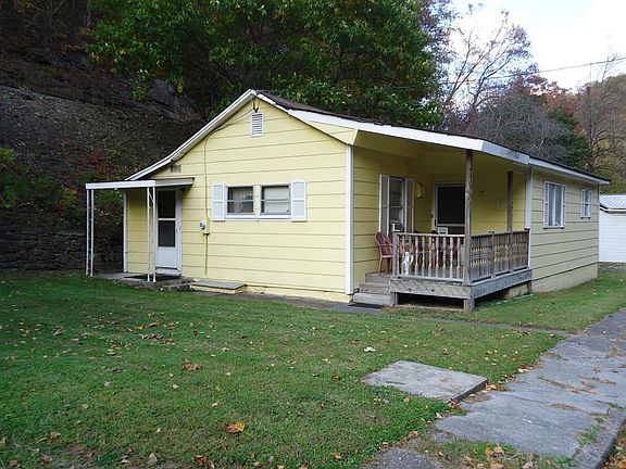 2nd image of 2678 Miracle Mountain Rd