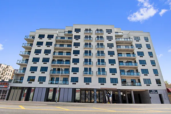 Rented by Elmekies Equities | media 9