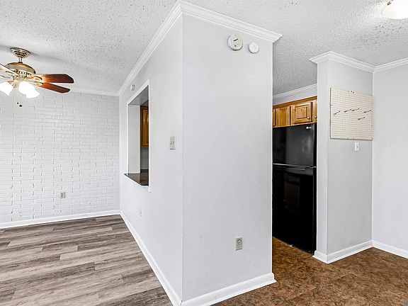 4th image of 4735 Government St APT 109