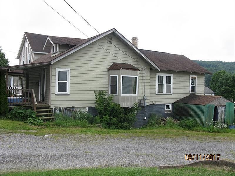 2nd image of 178 Main St