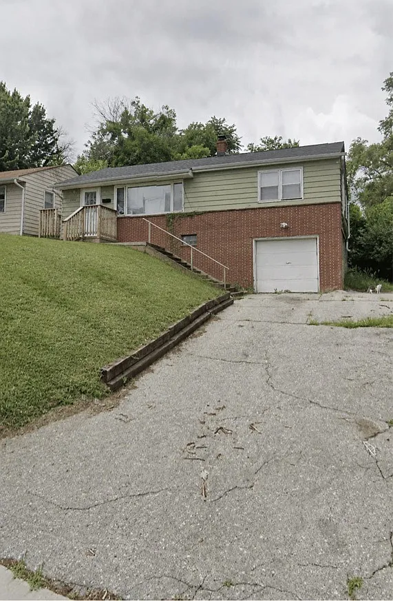 5350 North 44th Avenue - 1 — Photo 1