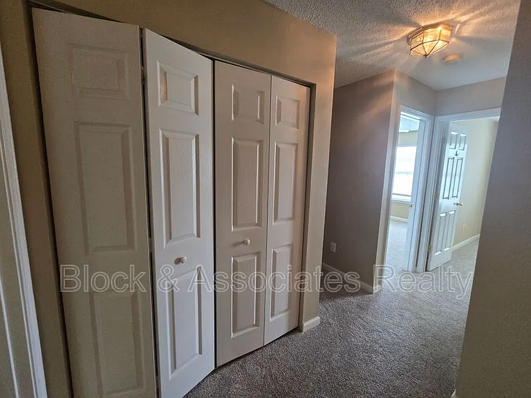 210 Brittany Way — Photo 14