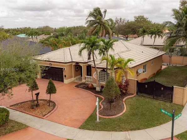 16239 NW 91st Ct, Miami Lakes, FL 33018