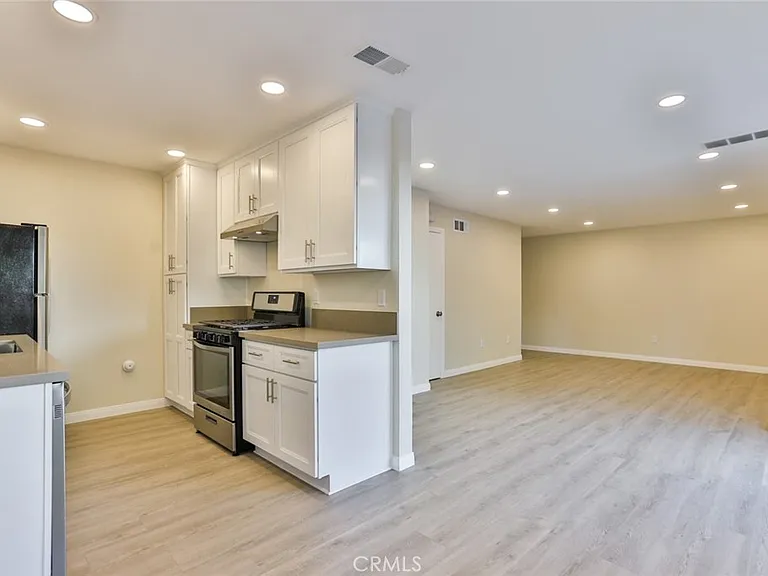 2963 Elgin Dr #C — Photo 10