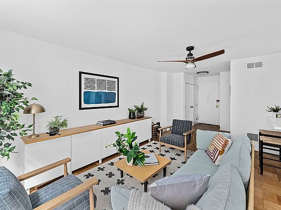 5th image of 340 E 80th St APT 3B