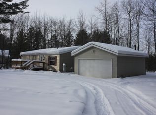 1742 Hillcrest Rd, Rhinelander, WI 54501