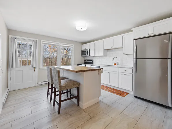496 Radmere Road #B, Cheshire, CT 06410