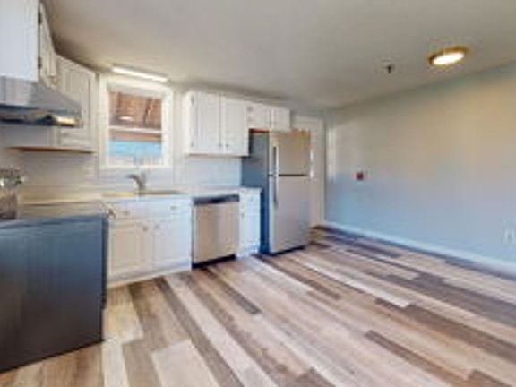 4th image of 24 State St #35