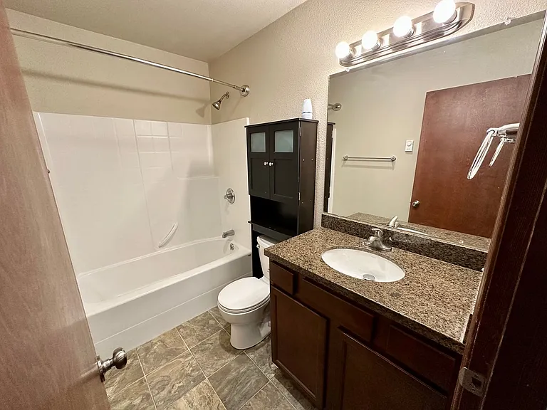 2706 N Susie Ct — Photo 27