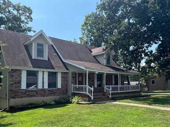 12766 Summit Dr, Warsaw, MO 65355