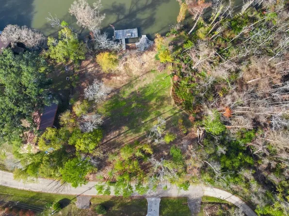 20765 Riverside Rd, Springfield, LA 70462