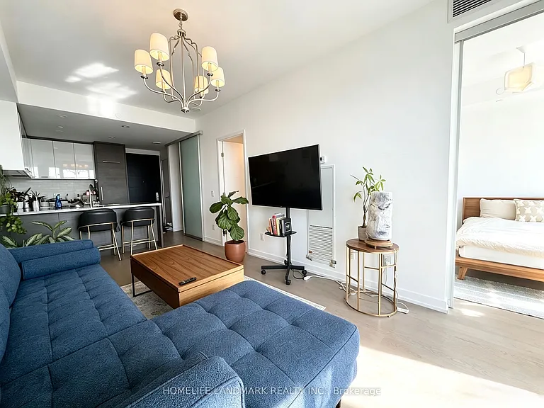 488 University Ave #3111 — Photo 4